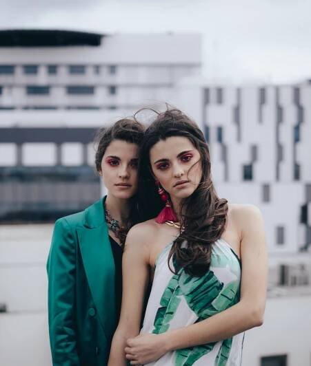 ...O Corpo é Que Paga – PROMENADE