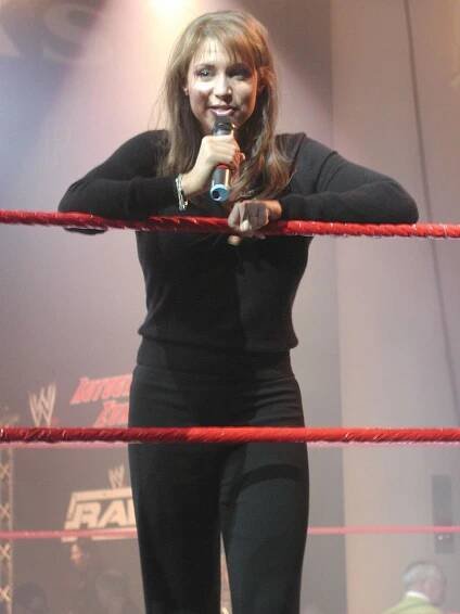 Súbor:Stephanie McMahon.jpg – Wikipédia