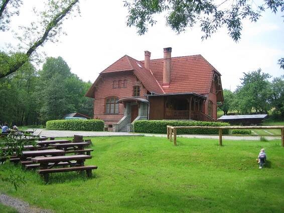Pstruží farma Bělá – Wikipedie