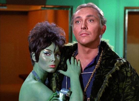 Yvonne Craig, Steve Ihnat - Star Trek - Koho chtějí bohové zničit - Z filmu