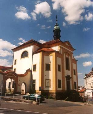 Kostel sv. Anny a Piaristická kolej - Římskokatolická farnost Benešov