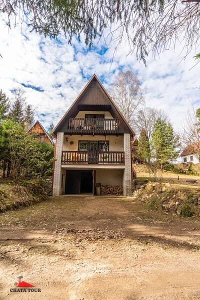 Chata na břehu řeky Nežárky, Lásenice - Jindřichův Hradec