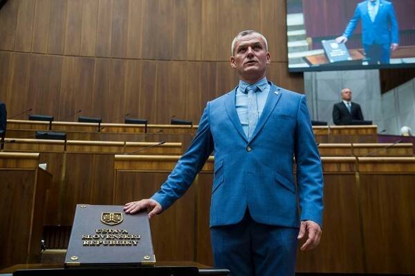 poslanec Peter Náhlik HLAS - SD | Poslanci NR SR za Hlas-SD