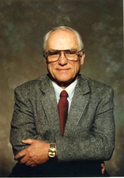 Howard Nielsen - South Dakota Sports Hall of Fame