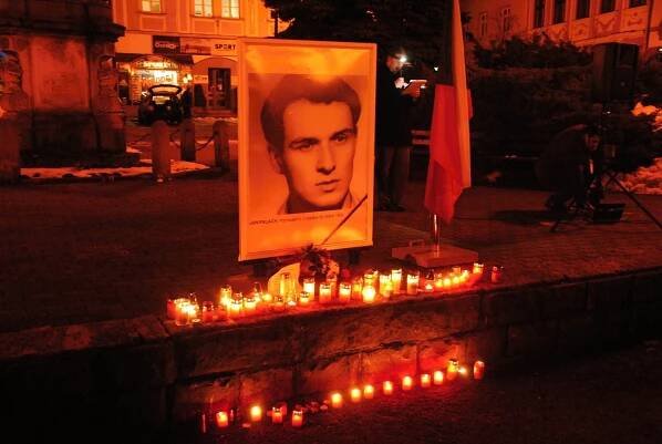 Valašské Meziříčí vzpomínalo na Jana Palacha, s Krylem a svíčkami