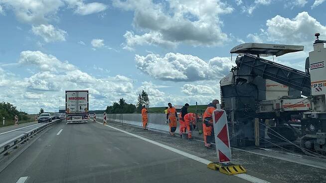 Silničáři se vracejí na D5, začnou opravovat desetikilometrový úsek na Tachovsku