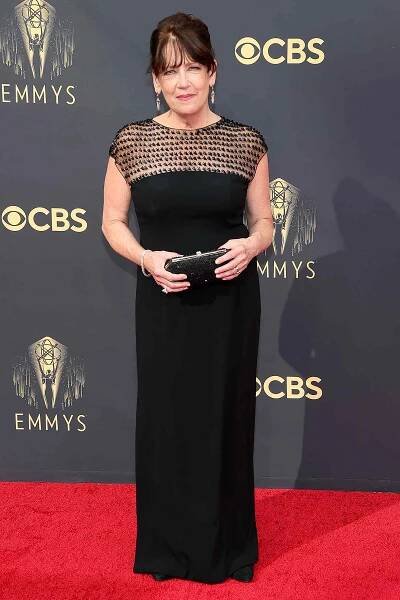 2021 Emmys: 'Handmaid's Tale' 's Ann Dowd Says She 'Made New Friends with Anxiety' During the Pandemic