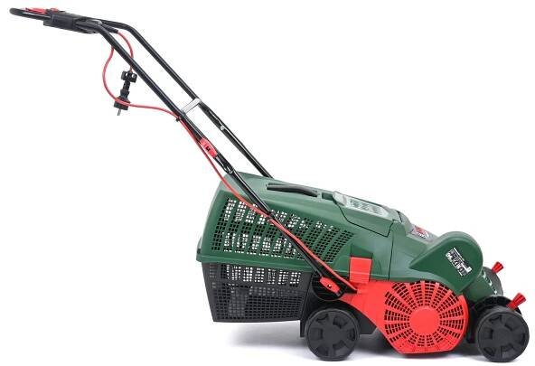 Elektrický vertikutátor Bosch Universal Rake 900 060088A001