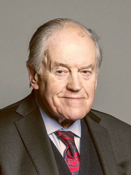 Robert Armstrong, Baron Armstrong of Ilminster