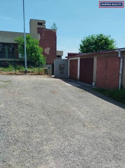 Prodej garáže, 18 m2 - Slavkov u Brna