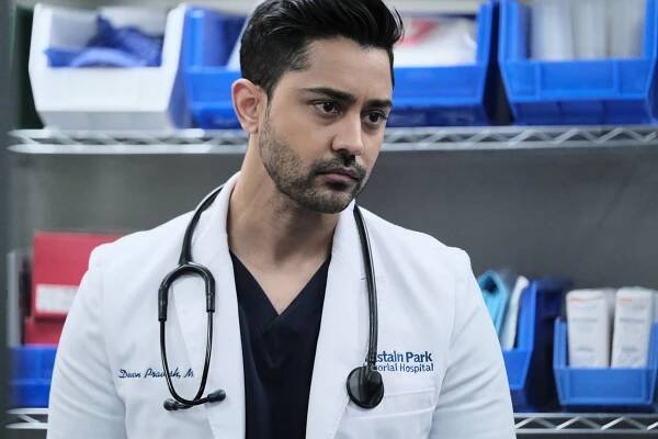 Doktoři - Do neznáma - Z filmu - Manish Dayal