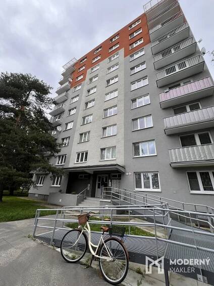Už len 2 TÝŽDNE v ponuke!!!3 izbový byt na predaj Sihoť II, Trenčín | Moderný maklér s.r.o.