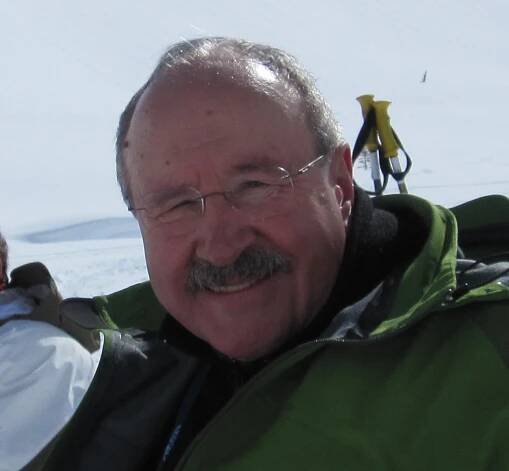 Paul Robbins Journalism Award — VTSSM