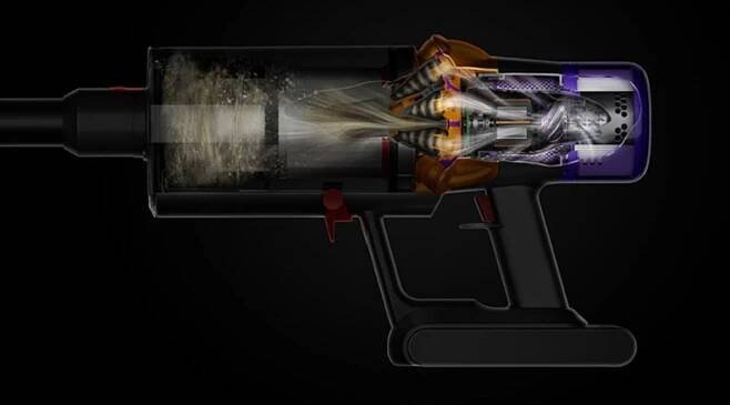 Tyčový vysavač Dyson V15 Detect Fluffy stříbrný | DATART