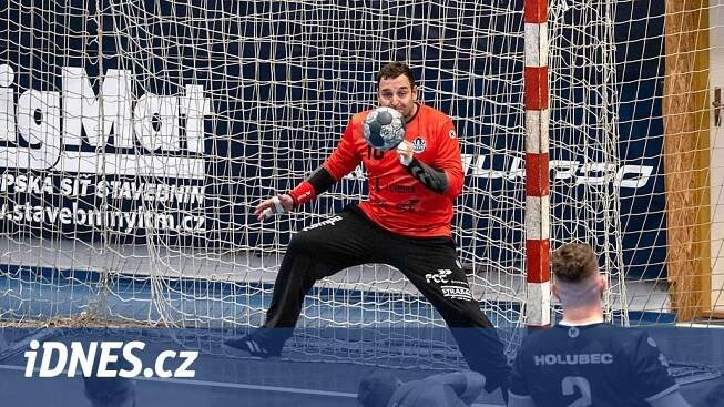 Když může Jágr, tak i já! Házenkářský mazák Galia chytal ve 49 letech - iDNES.cz