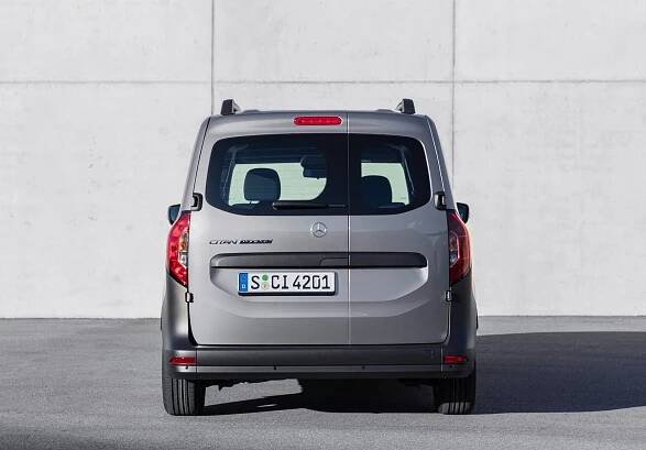Mercedes má opět dodávku s původem od Renaultu. Jezdit ale bude jinak