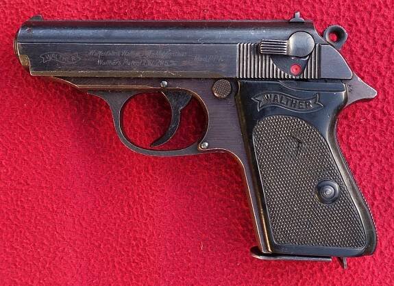 Pistole Walther PPK Zella Mehlis rok výroby 1945 - Sběratelské zbraně