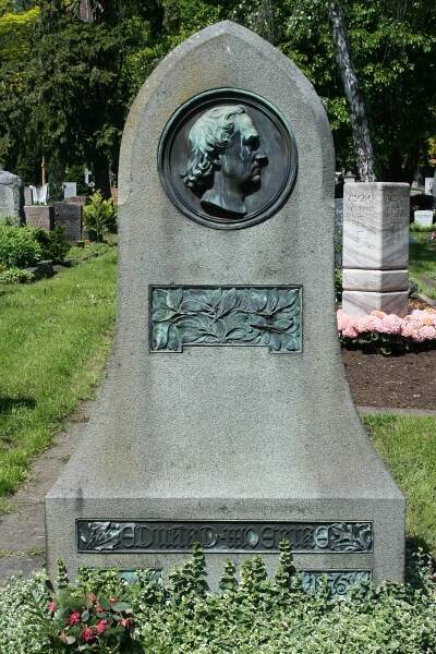 Soubor:Stuttgart Pragfriedhof Eduard Moerike.JPG – Wikipedie