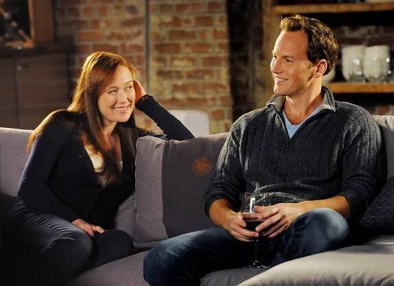Muž s posláním - Pilot - Z filmu - Jennifer Ehle, Patrick Wilson