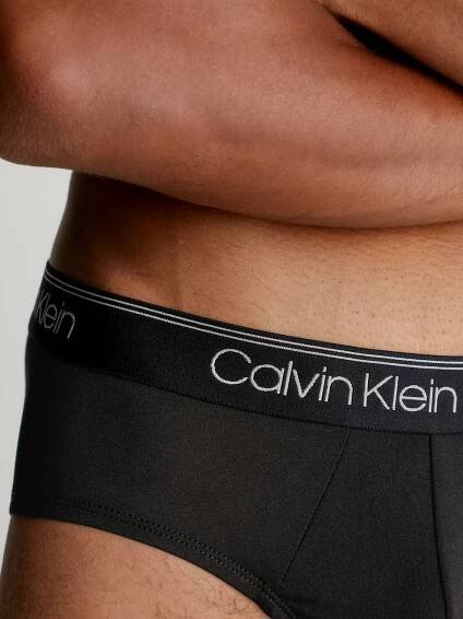 Calvin Klein Underwear Slipy – černá