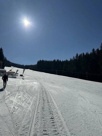 Ve Skiareálu Harrachov si zalyžujete až do Velikonoc | Vyletnik.cz