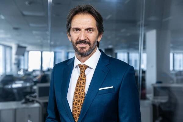 Záhada věnce pro Patejdla (†68): Co ho pojilo s vrcholným politikem?