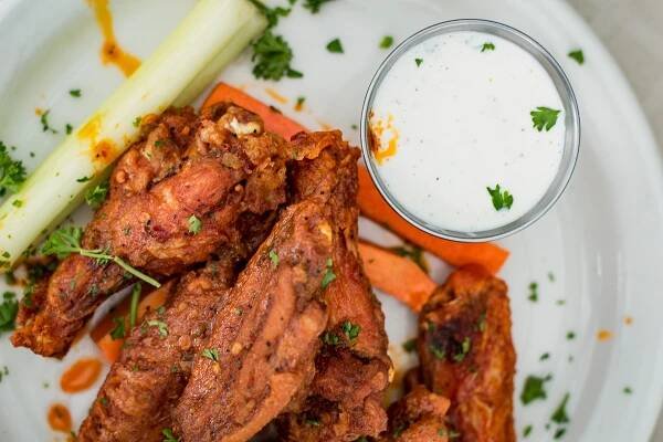 Tucson Wing Expert's Top Wings in Tucson