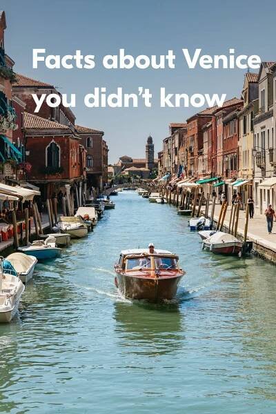 a boat traveling down a river next to tall buildings with the words fact about venice you didn't know