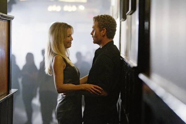 Manžel nebo milenec - Z filmu - Heather Locklear, Max Martini
