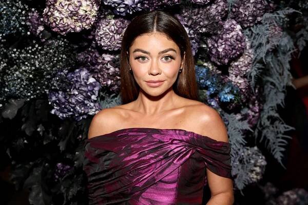 Sarah Hyland Joins Broadway Cast of 'Just In Time'