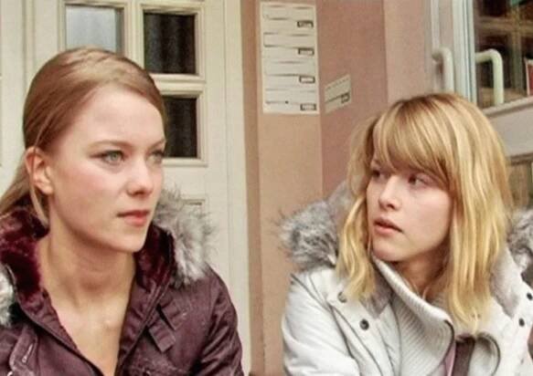 Světové město - Z filmu - Henrike von Kuick, Karoline Schuch