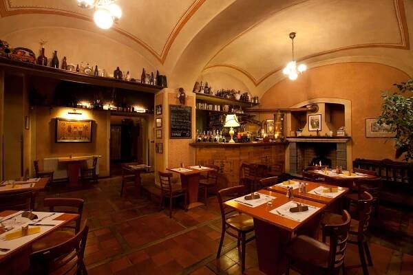 Restaurace Století