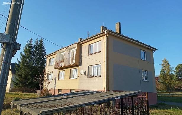 Prodej bytu 3+1 74 m², Zvěstov, okres Benešov