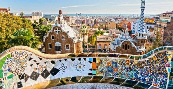 Barcelona: Vstupenka do parku Güell a muzea Gaudího domu