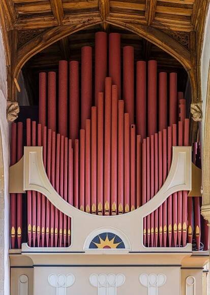 File:Organ, Church of St Peter and St Paul, East Harling.jpg