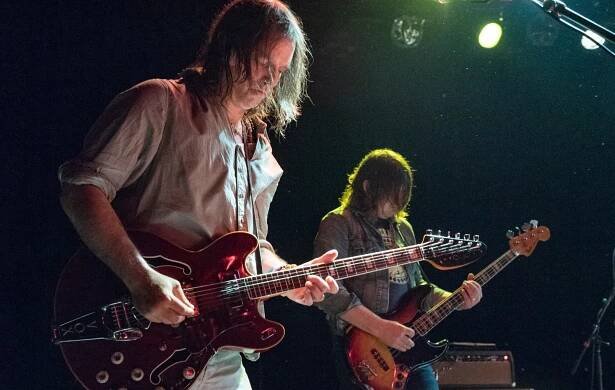 Brian Jonestown Massacre members brawl onstage while performing in Melbourne