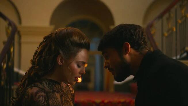 Kristine Froseth and Matthew Broome in 'The Buccaneers' Season 2 finale