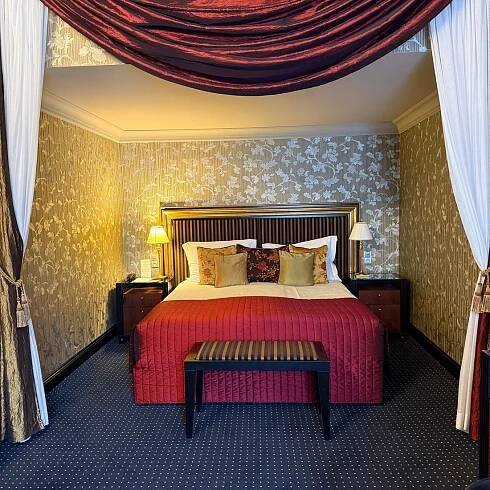 KARLSBAD GRANDE MADONNA SPA & WELLNESS HOTEL - Updated 2025 Prices & Reviews (Karlovy Vary, Czech Republic)