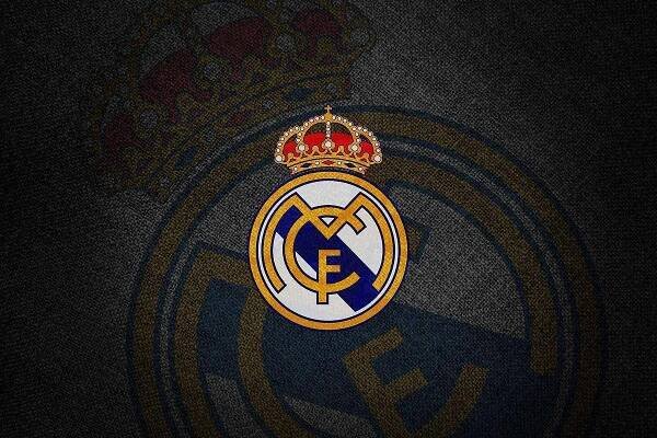 Real Madrid Simple Logo Wallpaper