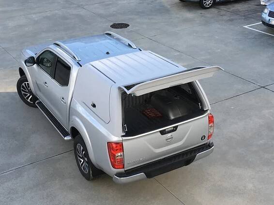 Hard Top STARFLEX Nissan Navara D23 NP300, boční dveře - Spoilercentrum - online tuning shop