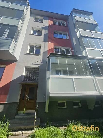 Pronájem bytu 1kk, 28m2, Sokolovská, Poruba | Reality.iDNES.cz 