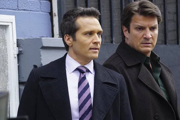 Castle na zabití - Zlomené srdce - Z filmu - Seamus Dever, Nathan Fillion