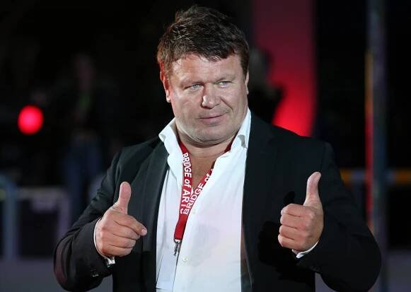  Oleg Taktarov has taken aim at the Nurmagomedov family once again