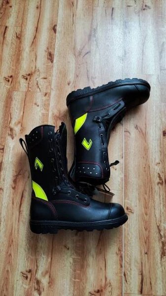 Prodám nové,nepoužité zásahové boty HAIX FIRE – FLASH velikost...