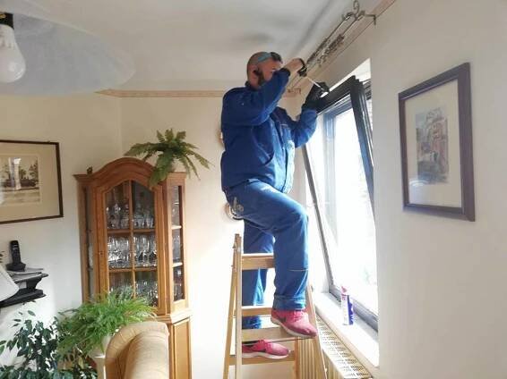 ABLAKSZIGETELÉS tel:06 30 873 85 47 - Oldal 2 a 10-ből - AJTÓ- ABLAKFELÚJÍTÁS, THERMO ÜVEGEZÉS, FELÚJÍTÁS, HANG ÉS HŐSZIGETELÉS