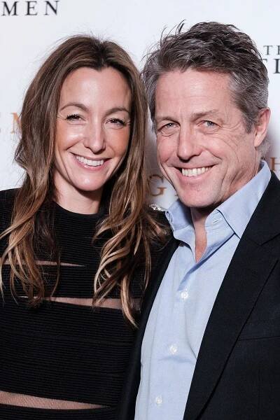 Nejkrásnější pár večera: Někdejší proutník Hugh Grant (60) vyvedl krásnou manželku (41)