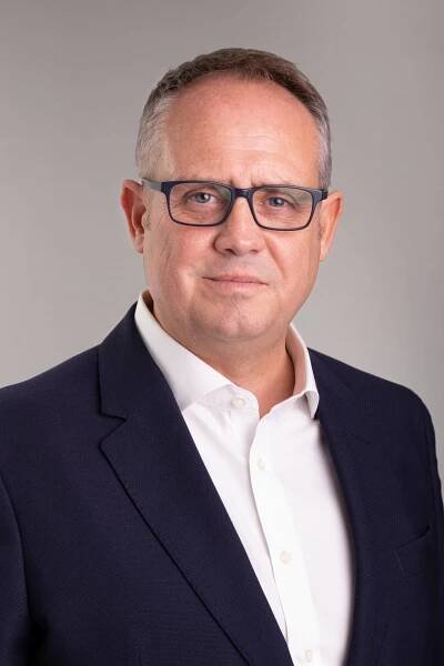 Mike Taylor-West Headshot