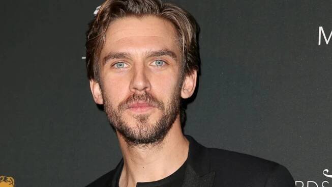 Dan Stevens Says His Exit From 'Downton Abbey' Was an 'Emotional Experience'