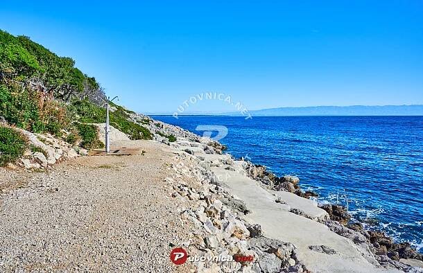 Mali Lošinj (Lošinj): Plaža Poljana FKK