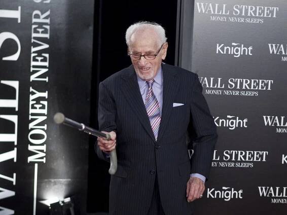 Zemřel herec Eli Wallach, bandita Calvera z westernu Sedm statečných